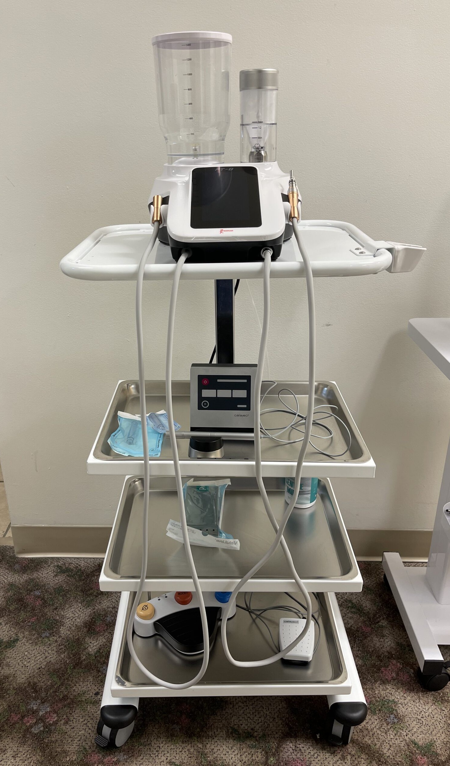 CalaJect computer-controlled anesthesia delivery system at Richmond Dental Spa